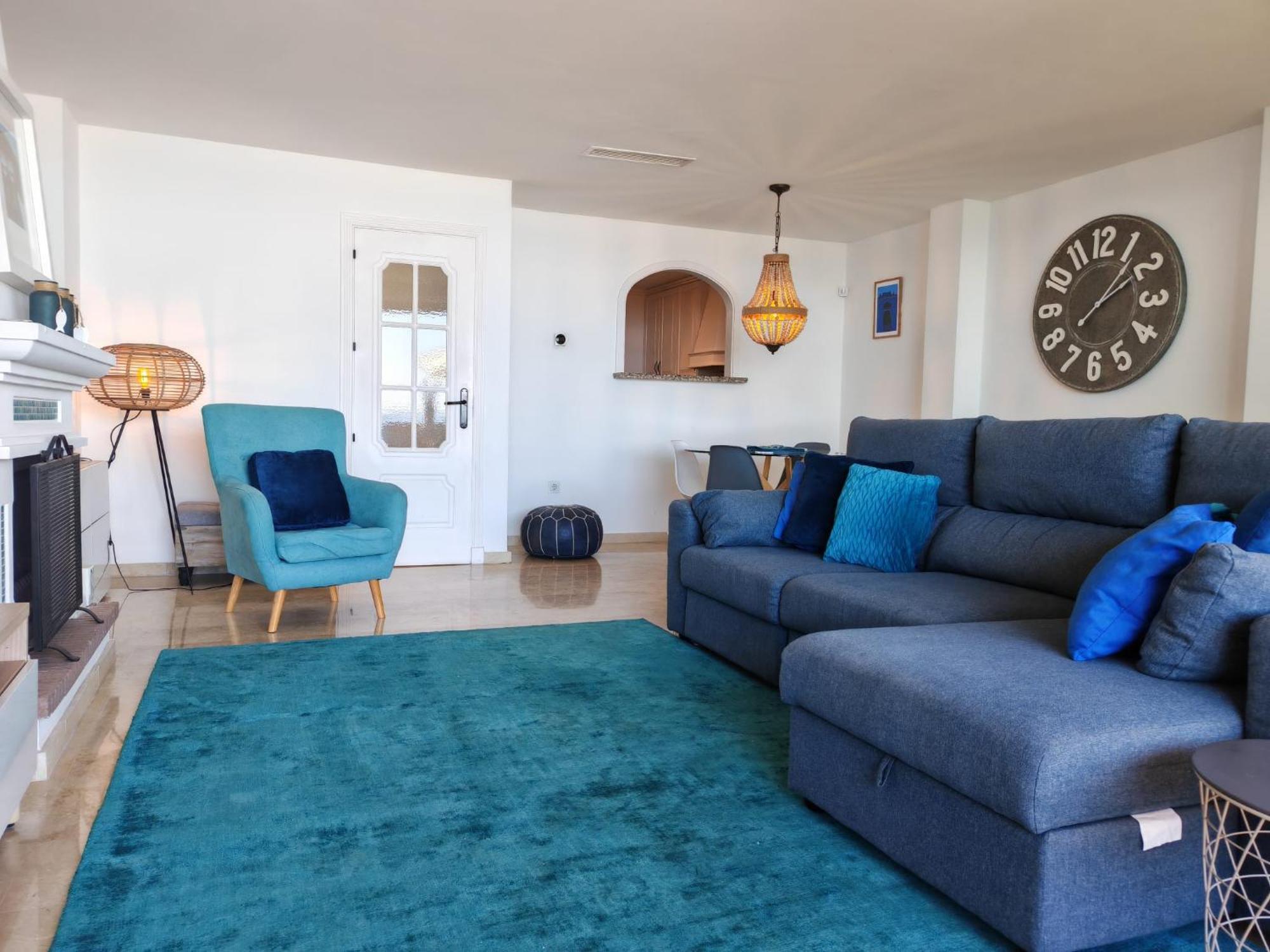 Beachfront Townhouse エステポナ エクステリア 写真